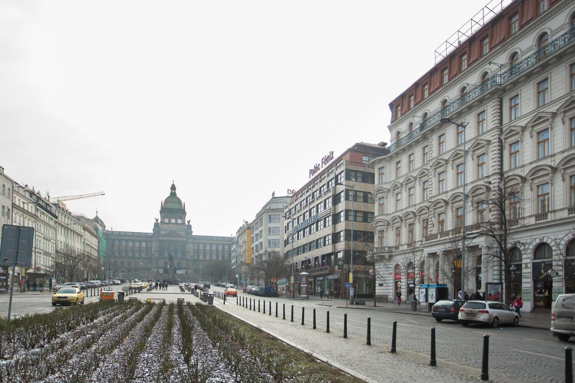 Picasso Apartments Praga Exterior foto